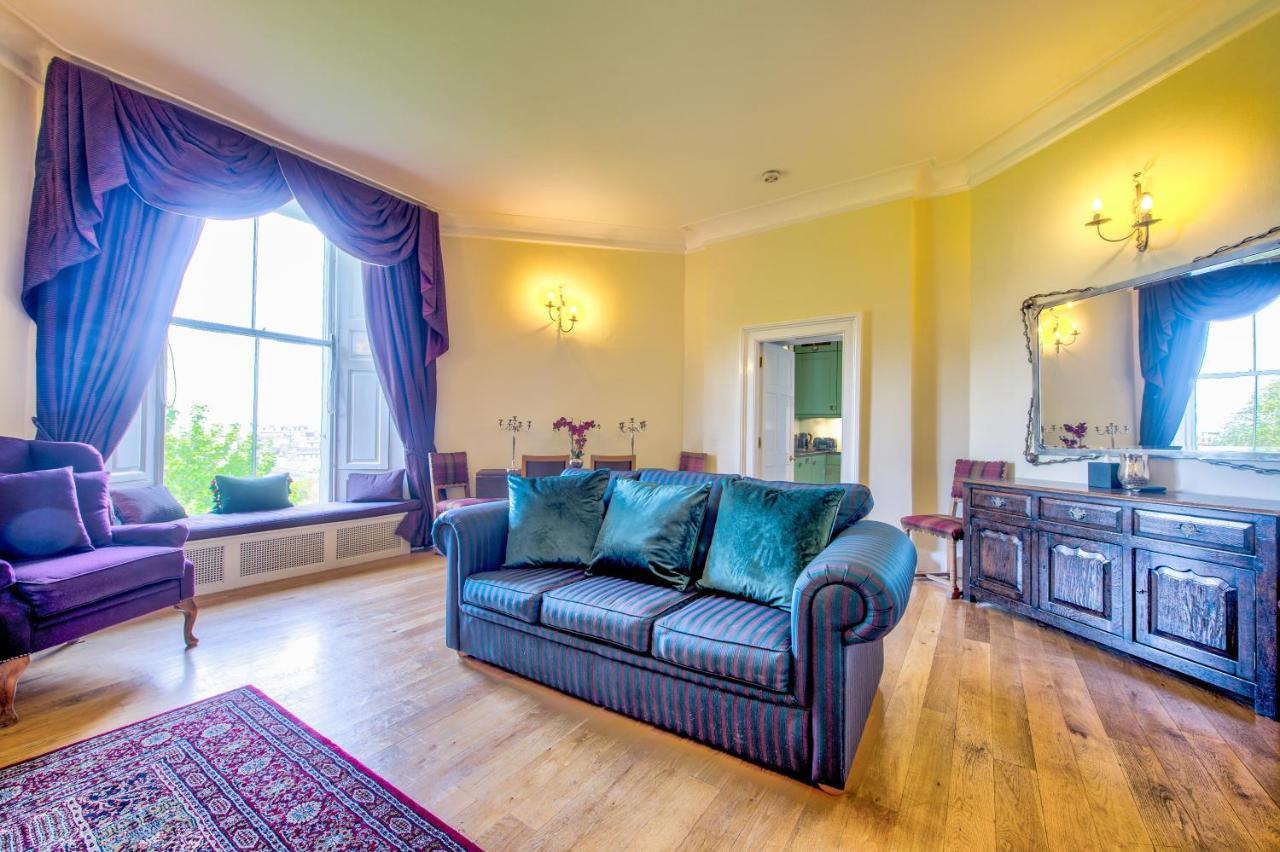 Famous House, 1 Minute From Edinburgh Castle Apartamento Exterior foto