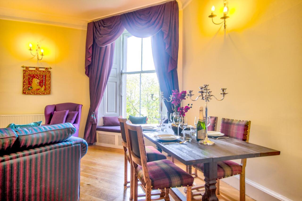 Famous House, 1 Minute From Edinburgh Castle Apartamento Exterior foto