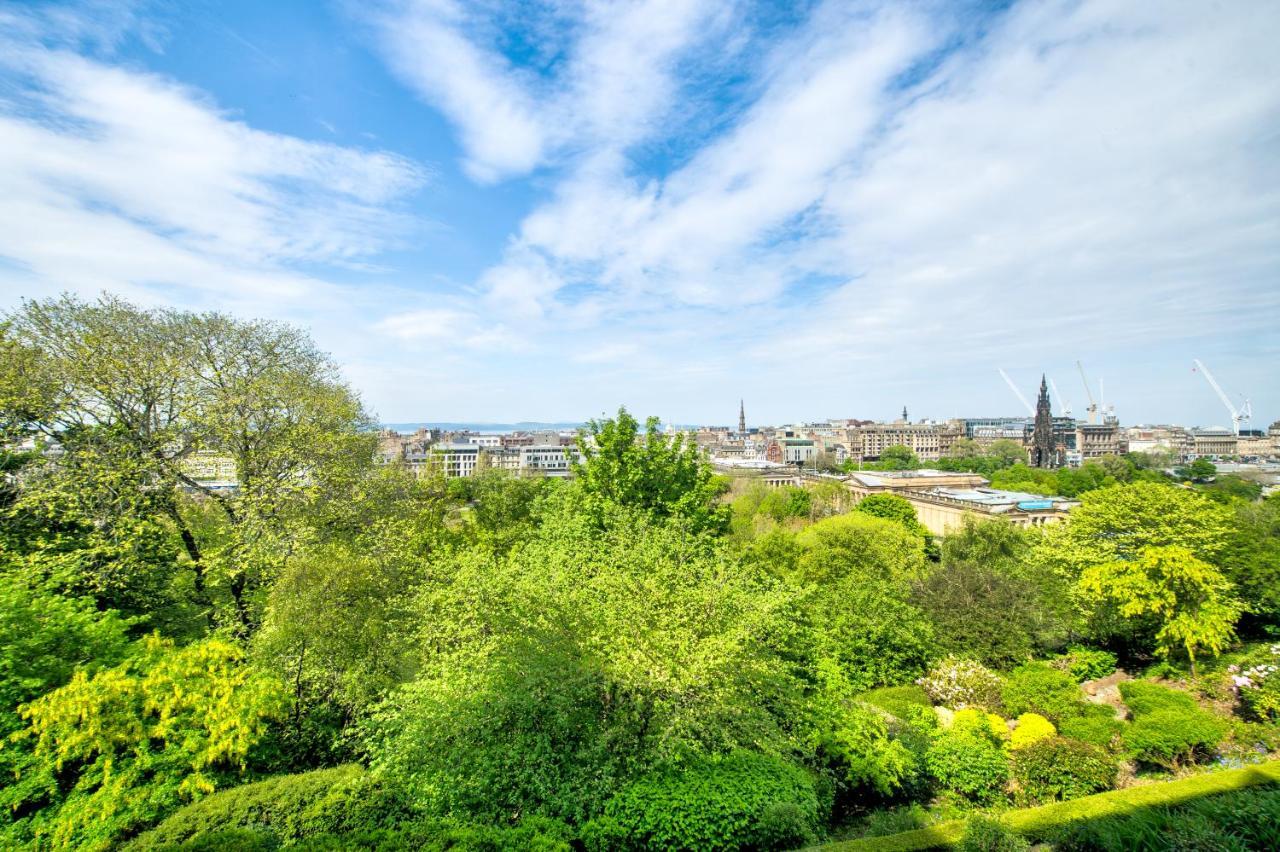 Famous House, 1 Minute From Edinburgh Castle Apartamento Exterior foto